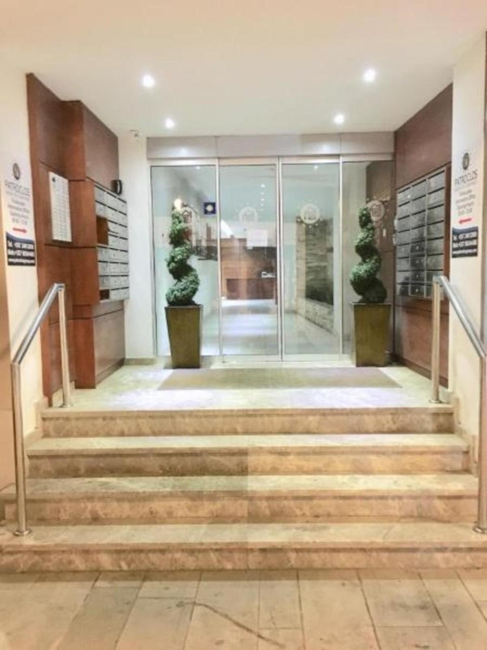 Ithaki Phinikoudes Apartment No. 202 Larnaca Exterior foto